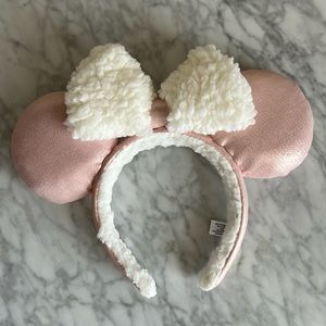 Disney Pink Sherpa Ears